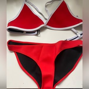 Bikini hoaka swimwear